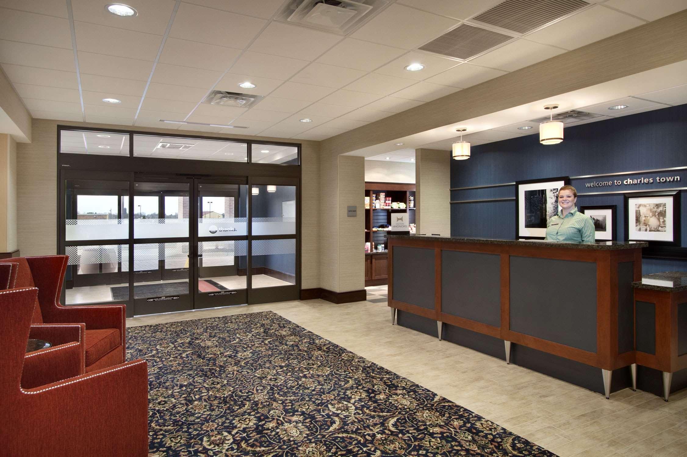 Hampton Inn & Suites Charles Town Exterior foto