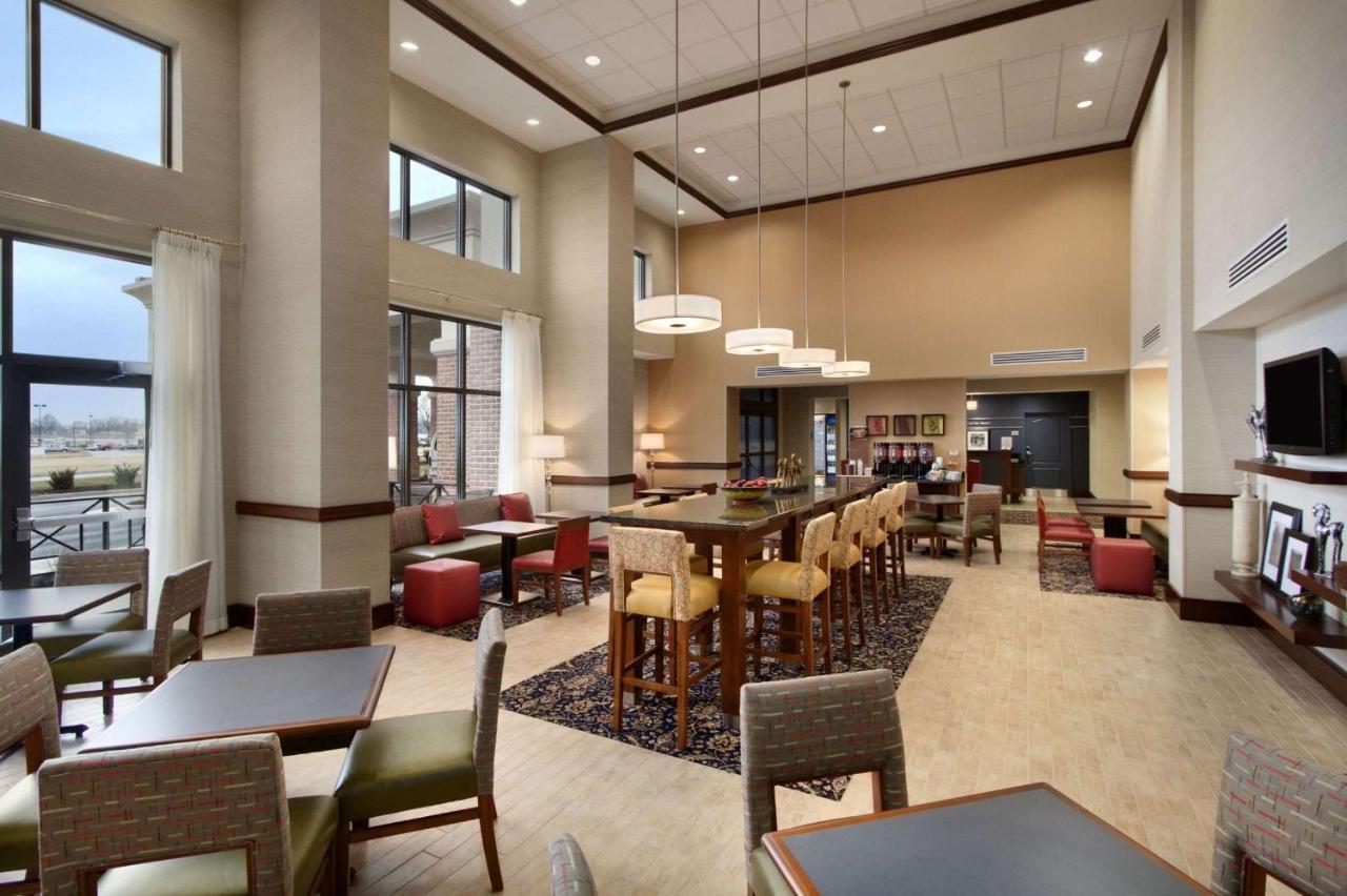 Hampton Inn & Suites Charles Town Exterior foto